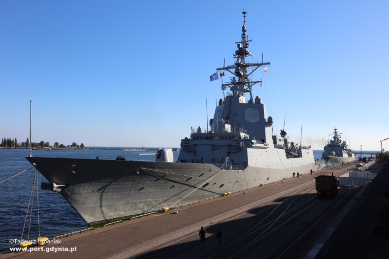 Port Gdynia gości okręty NATO. Można je zwiedzać - GospodarkaMorska.pl