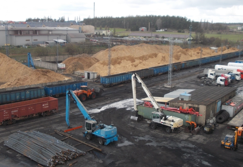 Barter SA zwiększa liczbę przewozów kolejowych i przeładunków - GospodarkaMorska.pl