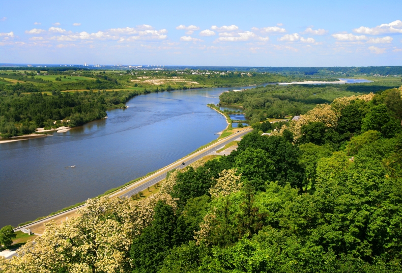 Z Wisły na Dniepr: memorandum w sprawie drogi wodnej E-40 podpisane - GospodarkaMorska.pl