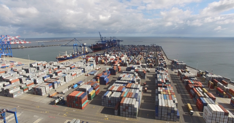 Utrudnienia w terminalu DCT w Gdańsku - GospodarkaMorska.pl