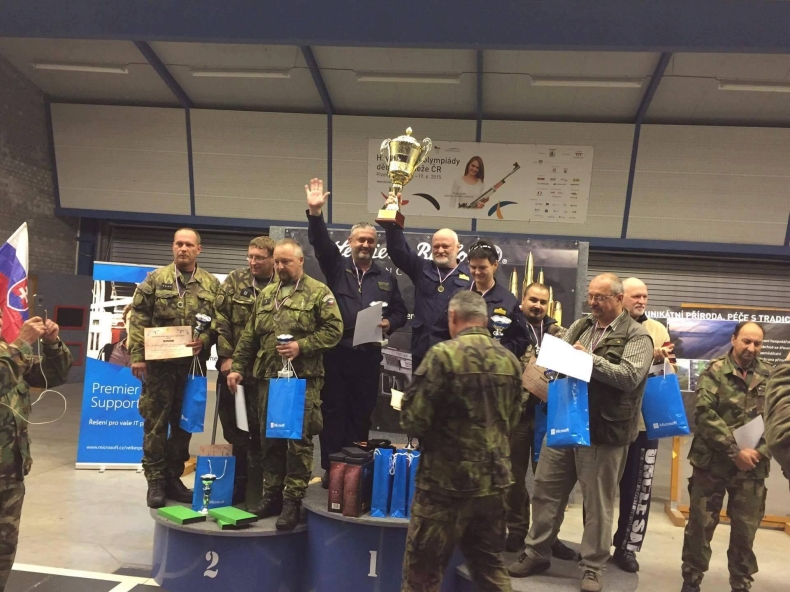 Puchar Szefa Sztabu Generlanego Republiki Czech dla polskich marynarzy - GospodarkaMorska.pl