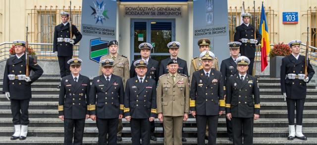 Wizyta Dowódcy Rumuńskiej Marynarki Wojennej - GospodarkaMorska.pl