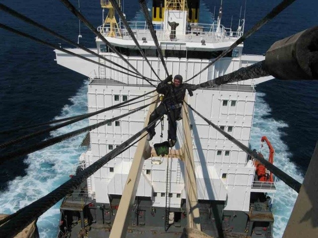 Senat: bez poprawek do ustawy dot. pracy na morzu - GospodarkaMorska.pl