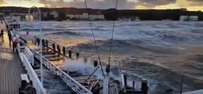 Nawet 100 000 zł może kosztować naprawa sopockiego mola - GospodarkaMorska.pl