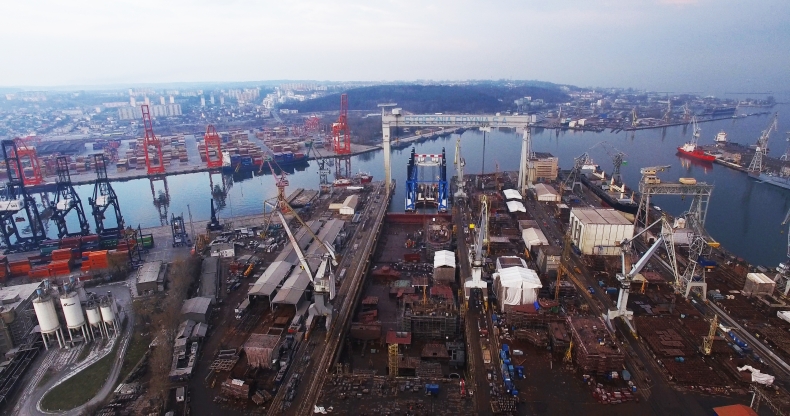 Stocznia CRIST nabiera rozpędu - GospodarkaMorska.pl