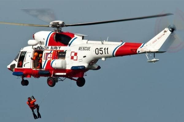 Pierwszy śmigłowiec Marynarki Wojennej wraca do Gdyni - GospodarkaMorska.pl