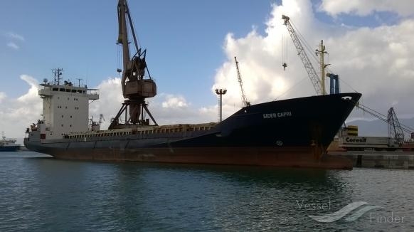 Polski drobnicowiec zderzył się z samochodowcem na Dardanelach - GospodarkaMorska.pl