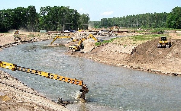MŚ o bezpieczeństwie powodziowym na Szczycie Wody - GospodarkaMorska.pl