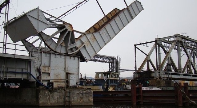 Most w Podjuchach znów w remoncie - GospodarkaMorska.pl