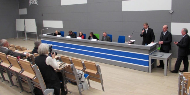 Morska dyskusja na uniwersytecie - GospodarkaMorska.pl