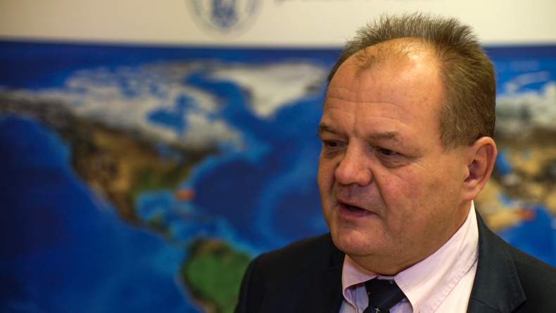 Wiceminister GMiŻŚ przeprasza za „Araby i inne dziwne talibany” - GospodarkaMorska.pl