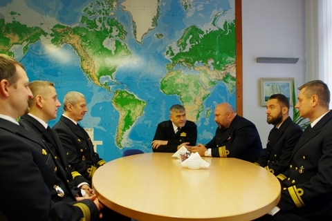 Szkolenie Sztabu Stałego Zespołu Sił Obrony Przeciwminowej NATO Grupa 2 - GospodarkaMorska.pl