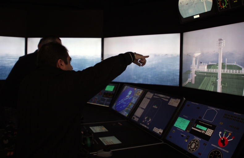 Szkolenia HELM w Szkole Morskiej - GospodarkaMorska.pl