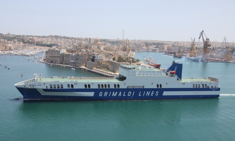 Grupa Grimaldi: inwestujemy w terminal w Walencji - GospodarkaMorska.pl