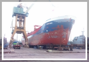 Remont jednostki „Francisca” w SMW - GospodarkaMorska.pl