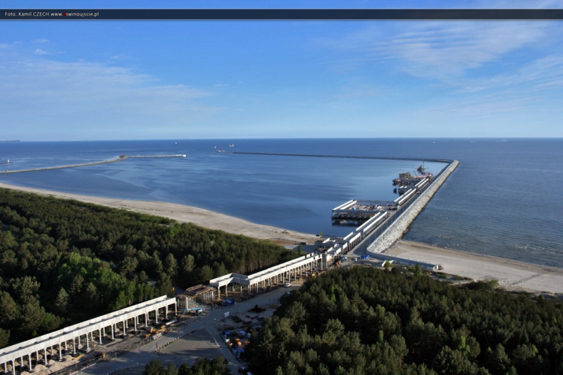 Po rozbudowie gazoport mógłby odbierać trzy statki w miesiącu - GospodarkaMorska.pl
