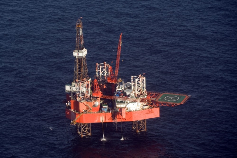 Marża LOTOSU w grudniu na baryłkach ropy - GospodarkaMorska.pl