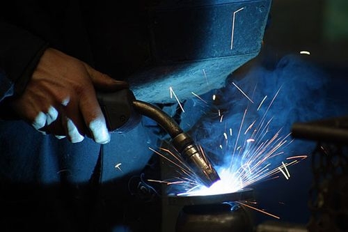 Mnóstwo podań o pracę od monterów i spawaczy w Szczecinie. Chcą wracać z zagranicy - GospodarkaMorska.pl