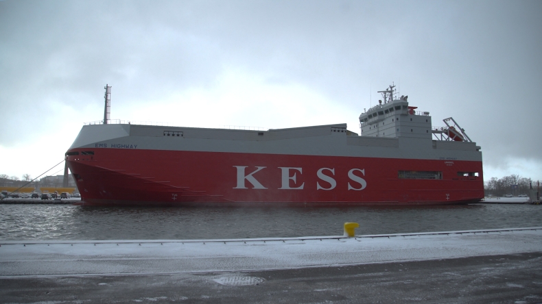 Port Gdańsk uruchomił nowy serwis. Tym razem związany z branżą motoryzacyjną (foto,wideo) - GospodarkaMorska.pl