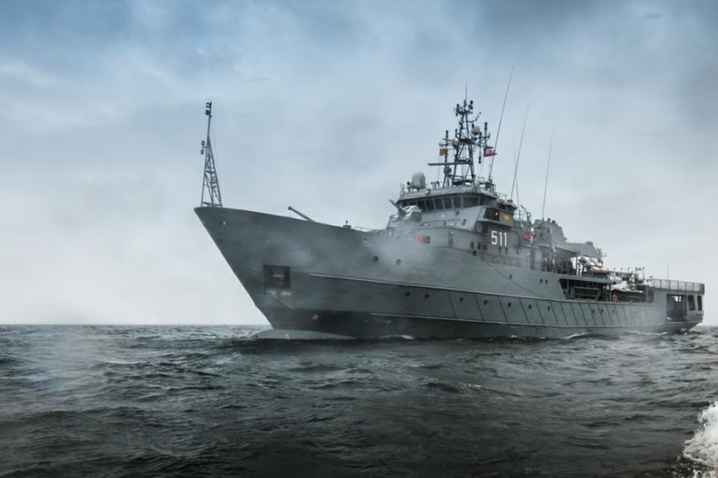 Polski okręt rozpoczął służbę w ramach Sił Odpowiedzi NATO - GospodarkaMorska.pl