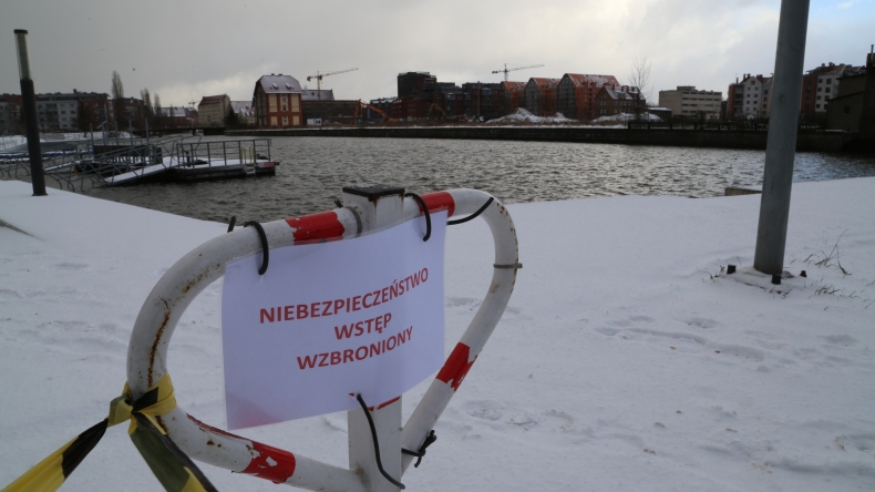 Ministerstwo: silne sztormy spowodowały ogromne straty na wybrzeżu - GospodarkaMorska.pl