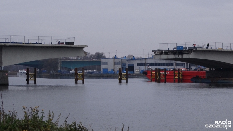 Most Cłowy w Szczecinie: postęp prac rozbiórkowych - GospodarkaMorska.pl