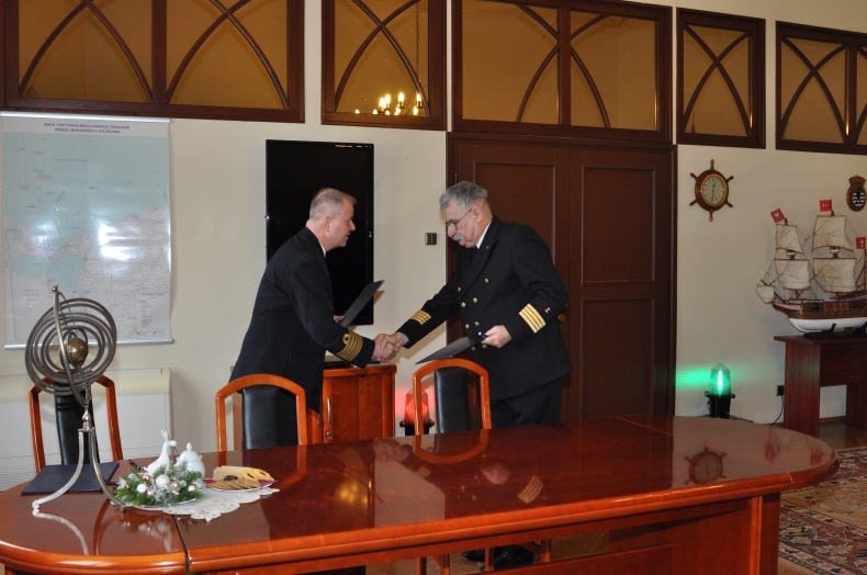 Podpisanie planów współpracy z BHMW i MOSG na 2017 rok - BYŁO - GospodarkaMorska.pl