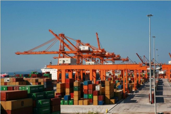 Jest termin składania ofert zakupu portu w Salonikach - GospodarkaMorska.pl