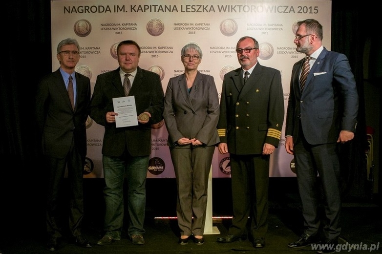 Nagroda im. Kapitana Leszka Wiktorowicza - GospodarkaMorska.pl
