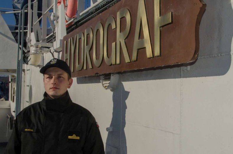 Marynarz zapobiegł tragedii na torach - GospodarkaMorska.pl