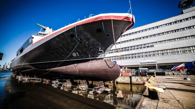 ORP „Ślązak” na razie nie zmieni nazwy - GospodarkaMorska.pl