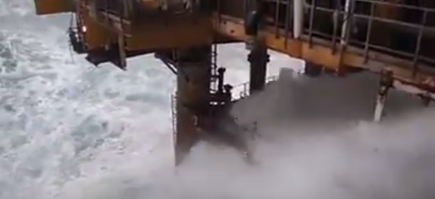 To się nazywają fale (wideo) - GospodarkaMorska.pl