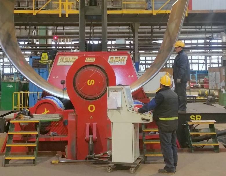 Rozgrzewka zawodowców - GospodarkaMorska.pl