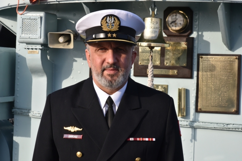 Nowy dowódca ORP Błyskawica - GospodarkaMorska.pl