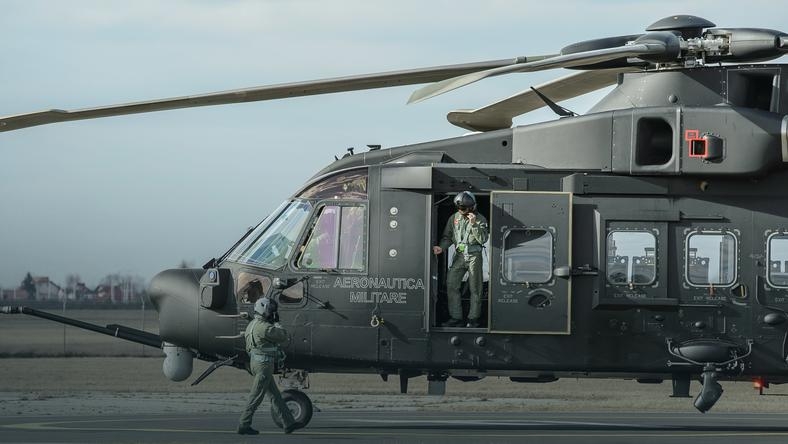 W PZL-Świdnik zaprezentowano śmigłowiec AW101 - GospodarkaMorska.pl