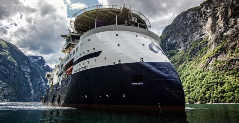 Kadłub X-Bow doceniony przez Norwegów - GospodarkaMorska.pl