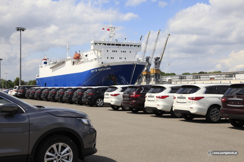 Nissan wybiera Port Gdańsk – kolejny kontrakt motoryzacyjny w porcie - GospodarkaMorska.pl