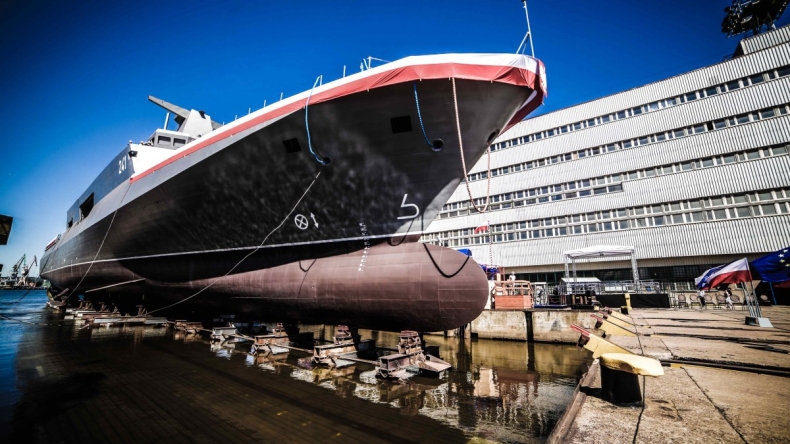 Na Ślązaku zainstalowano radary bojowe - GospodarkaMorska.pl