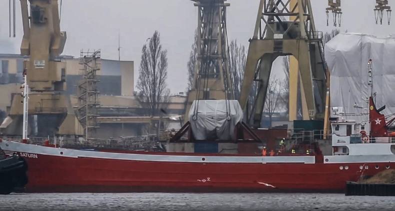 Moduł największej w Polsce turbiny parowej dotarł do Szczecina (wideo) - GospodarkaMorska.pl