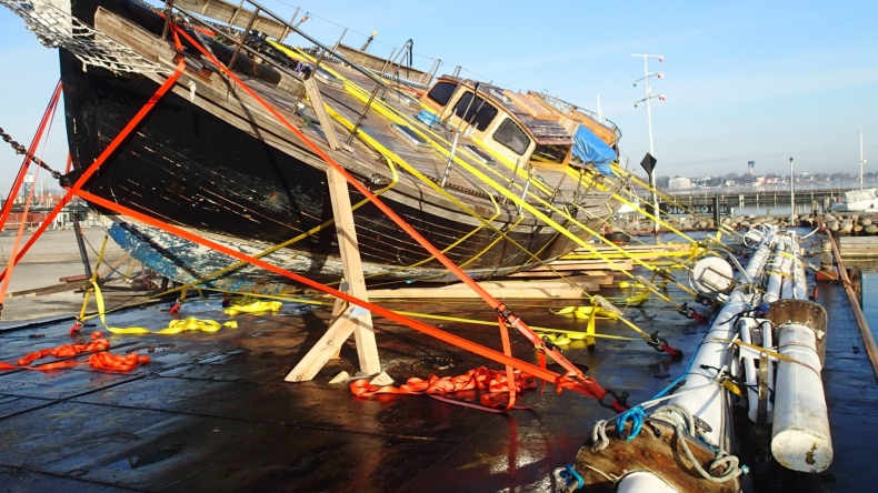 Zjawa IV wróciła do Polski (wideo) - GospodarkaMorska.pl
