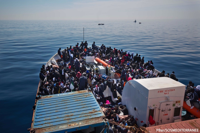56 osób skazano w związku ze śmiercią na morzu ponad 200 migrantów - GospodarkaMorska.pl