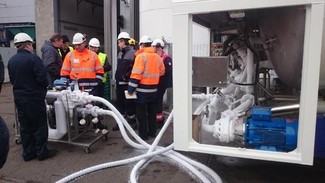 PGNiG legalizuje cysterny z LNG - GospodarkaMorska.pl