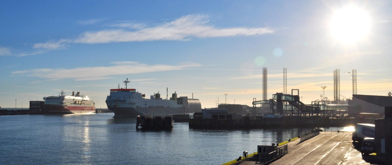Połączenie Zeebrugge-Hirtshals coraz ważniejszym szlakiem transportowym. Podpisano ważne porozumienie - GospodarkaMorska.pl