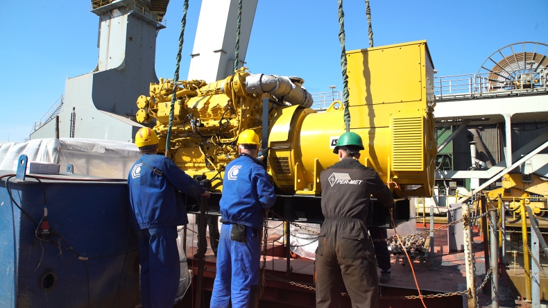 Innowacyjny dok do budowy osiedla w Monako prawie gotowy. Trwa wyposażanie (foto, wideo) - GospodarkaMorska.pl