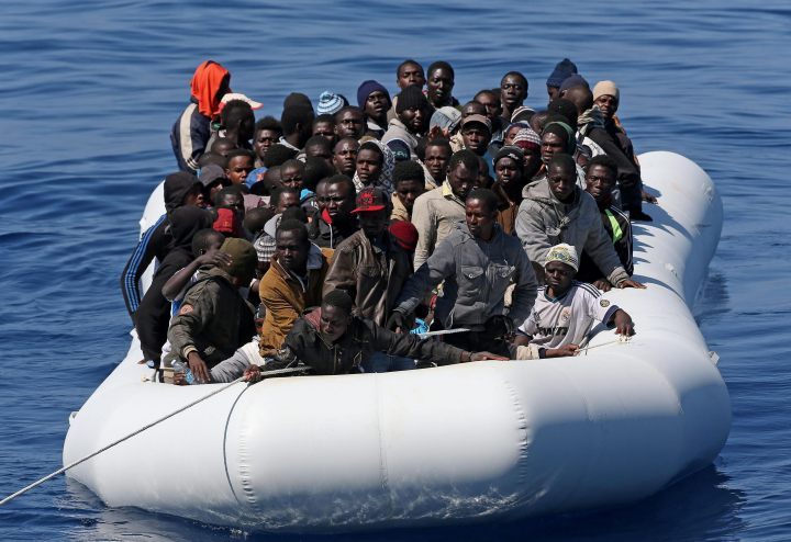 Włochy: organizacje odpierają zarzuty powiązań z przemytem migrantów - GospodarkaMorska.pl