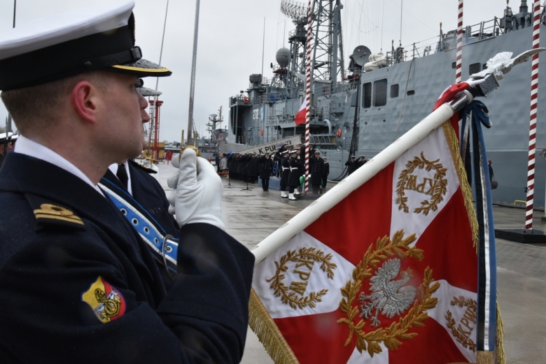 Święto Komendy Portu Wojennego Gdynia - GospodarkaMorska.pl