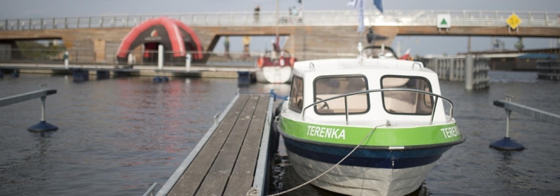 Motorówki wróciły na Odrę - GospodarkaMorska.pl