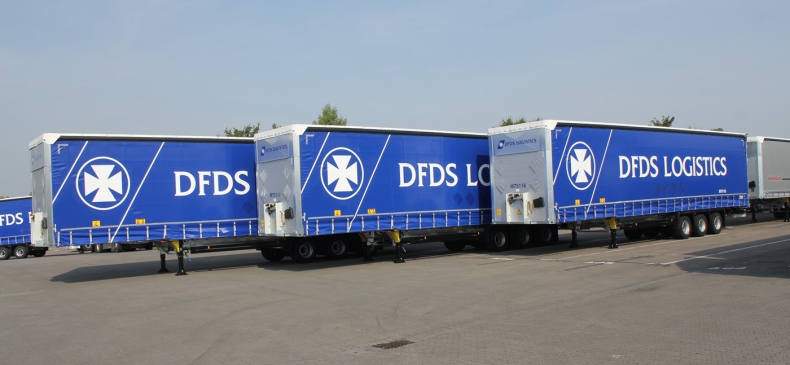 DFDS składa duże zamówienie na kontenery i naczepy - GospodarkaMorska.pl