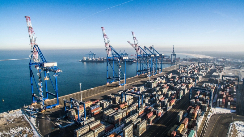 Szydło: Polska jest postrzegana przez Chiny jako brama do UE - GospodarkaMorska.pl