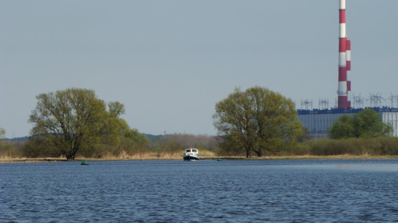 Zachodniopomorskie: Ruszają inwestycje przeciwpowodziowe na Odrze - GospodarkaMorska.pl